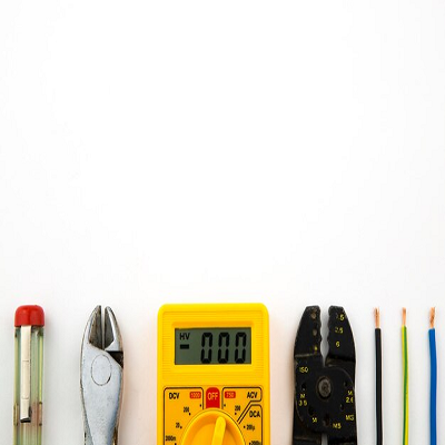 imgi_154_directly-view-multimeter-amidst-hand-tools-cables-white-background_1048944-2370608